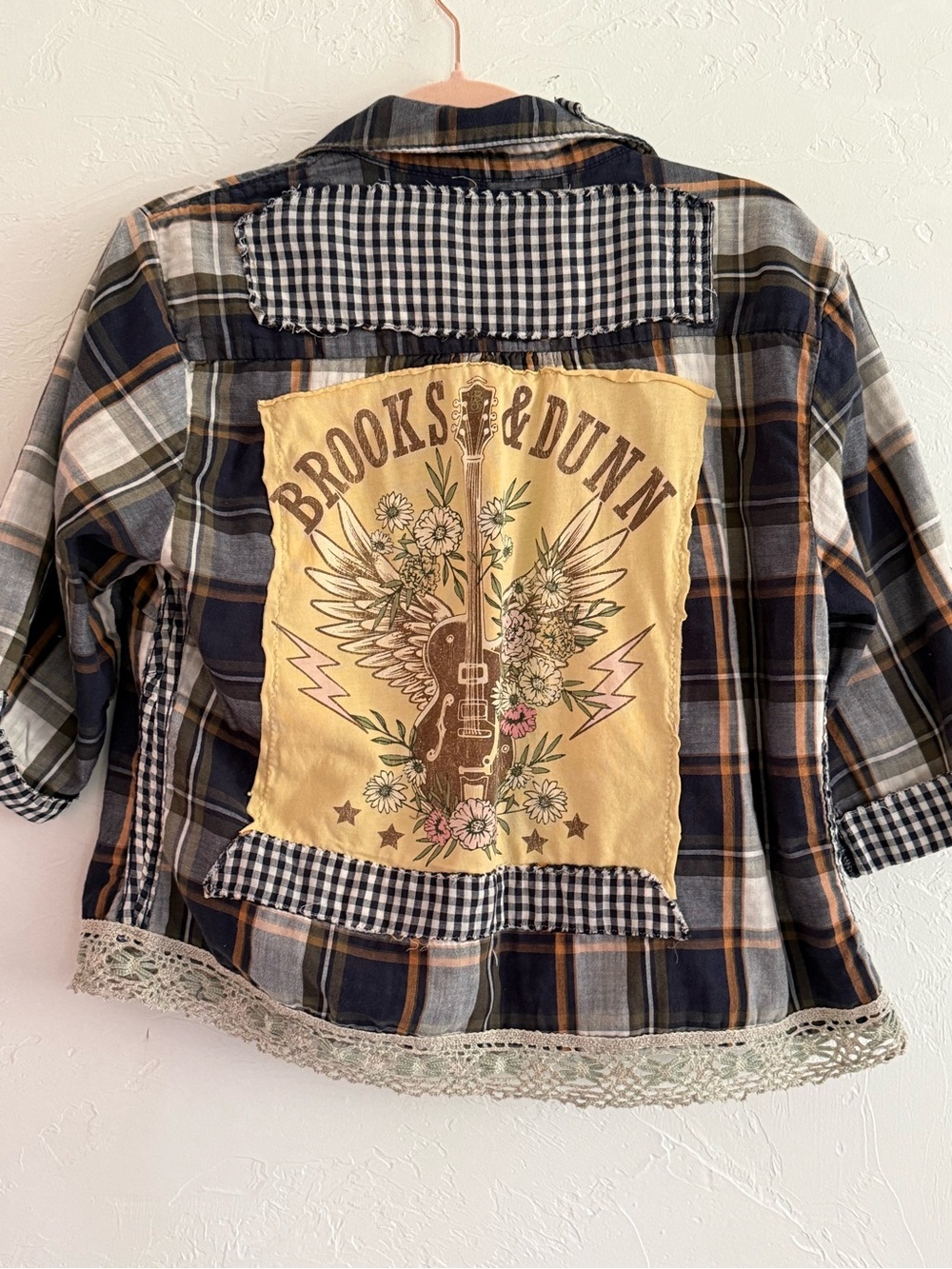 Brooks & Dunn Upcycled Plaid Shirt Blouse Large - Picture 4 of 9
